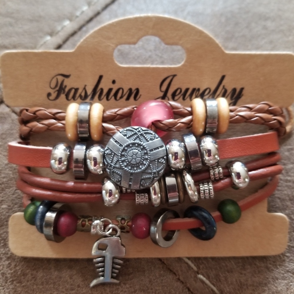 🆕️UNISEX Brown leather fish bone bracelet - Picture 2 of 4